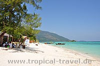 sunrise beach © tropical-travel.com