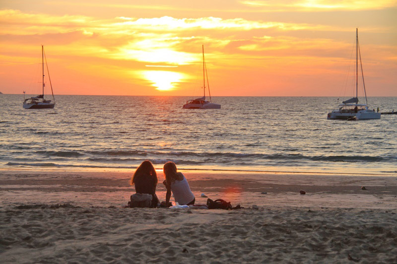 Koh Muk &copy; tropical-travel.com