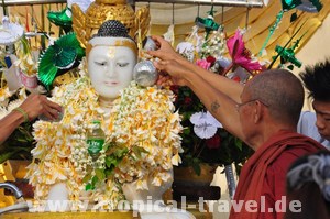 Shwedagon