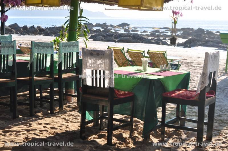 Ngapali beach &copy; tropical-travel.com