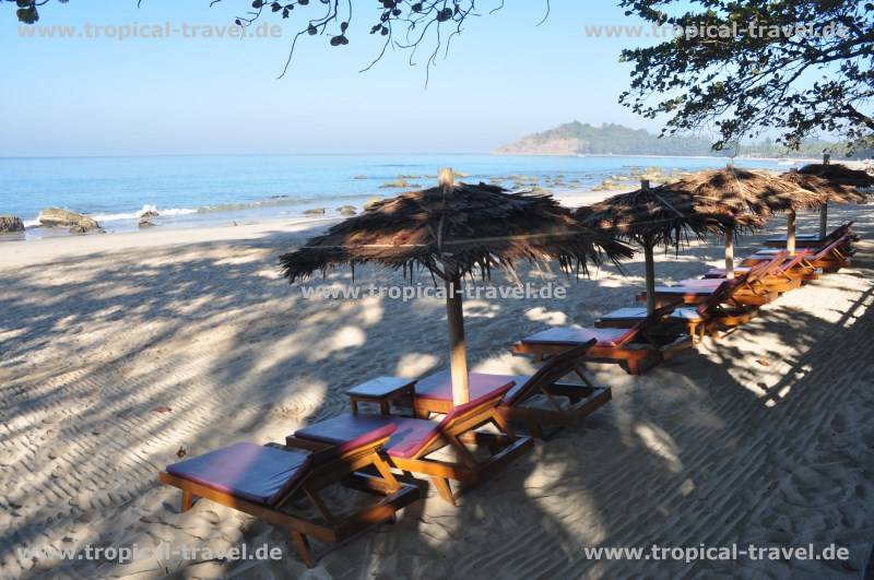 Ngapali beach &copy; tropical-travel.com