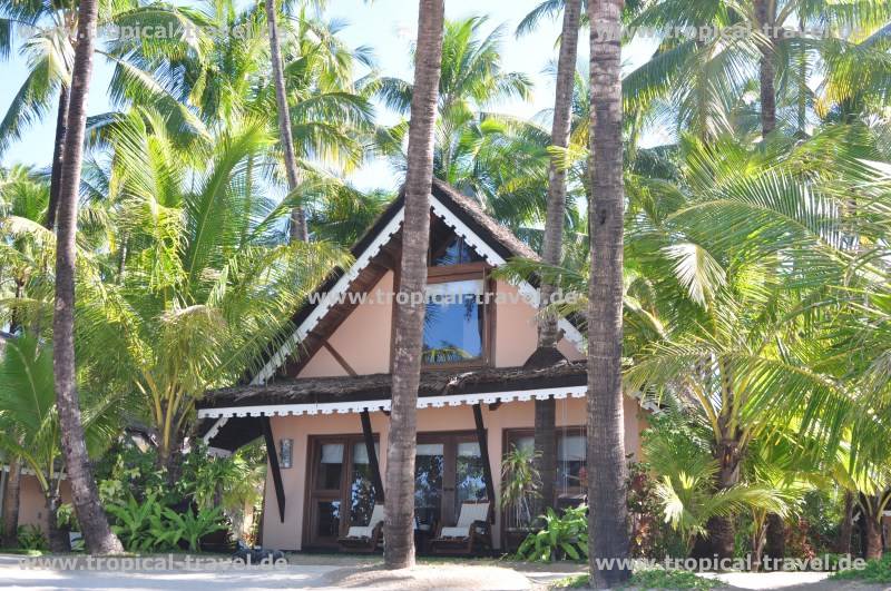 Sandoway Resort, Ngapali beach &copy; tropical-travel.com