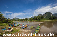 Vang Vieng © peterkai | 123RF.com