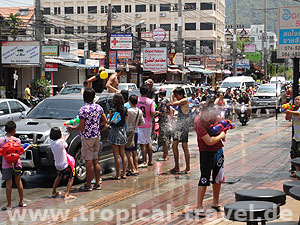Phuket Songkhran © tropical-travel.de