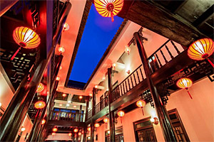 Q Hoa Hotel
