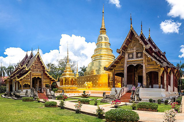 Wat Phra Singh Chiang Mai - Supanut Arunoprayote - https://commons.wikimedia.org Chiang Mai