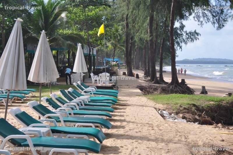 Khao Lak Beach Khao Lak &copy; tropical-travel.com