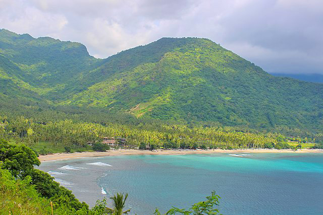 Nipah Beach, Lombok - Bikers spensiun, https://commons.wikimedia.org Lombok