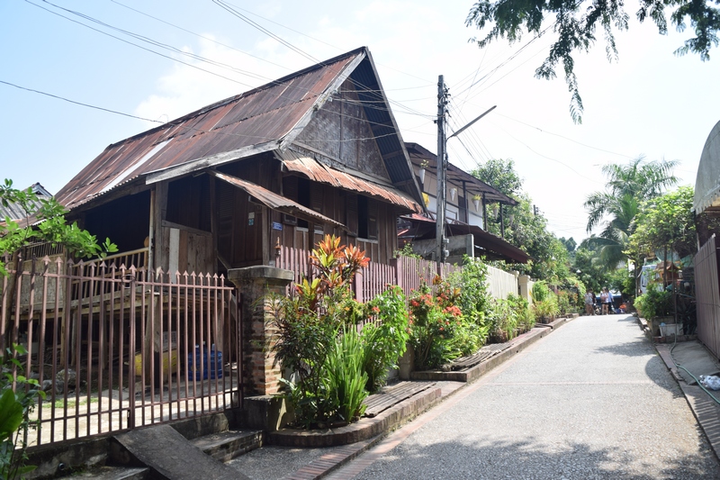 Luang Prabang &copy; tropical-travel.com