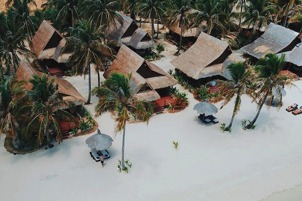 Cauayan Island Resort - unsplash.com Palawan